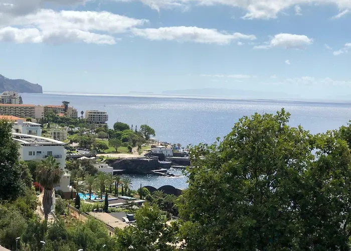 아파트 Astro Vista Madeira *