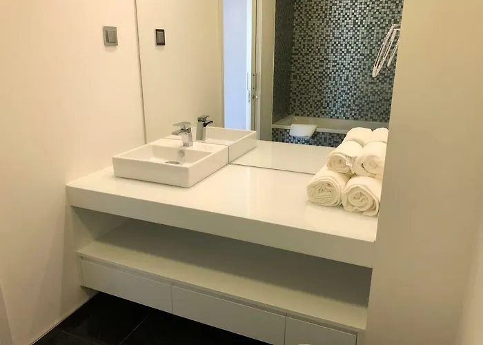 Astro Vista Madeira דירה *